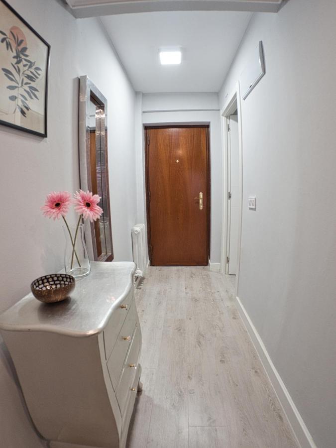 Bonito Piso Villafria Oviedo Bagian luar foto
